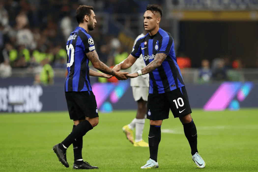 曼联青训小将登场亮相