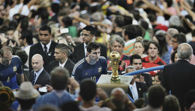 难怪杨鸣2次发火！辽宁负广州最后5分钟，三人表现太令他失望