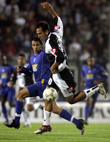 历史重演！詹姆斯生涯第二次助攻队友绝杀猛龙