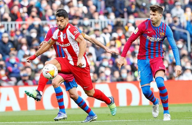 篮球篮网球队内部训练赛完成