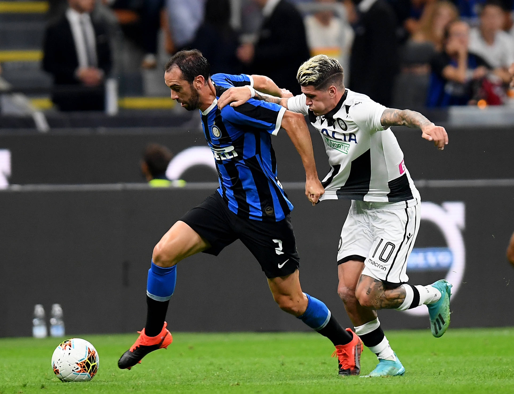 卡卢卢：今天我们犯了很多错误，这不是偶然，我们必须更专注