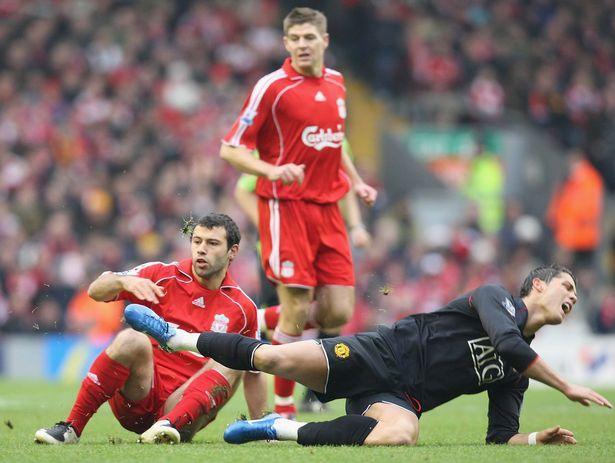 9场6球，身为中场的若昂-内维斯成为本赛季巴黎队内第一射手