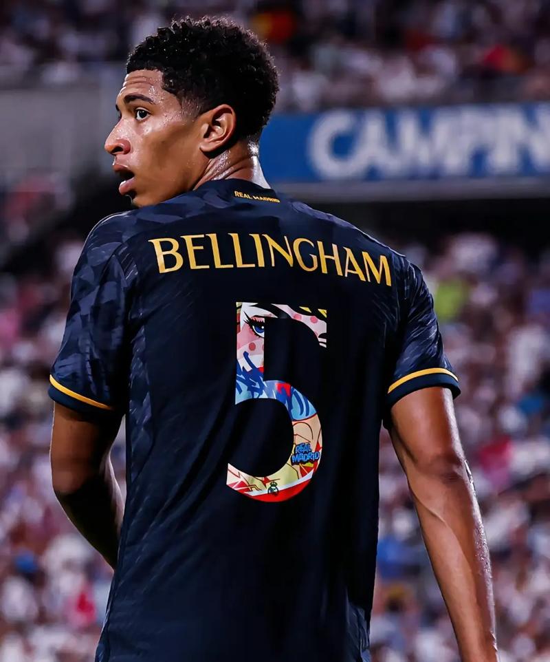 塞萨尔：齐沃为什么要换下博尼和泽林斯基？他俩明明表现最好